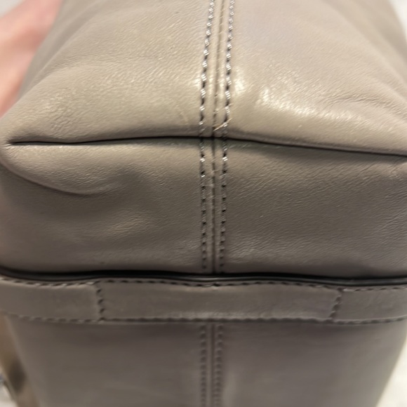 NWT MICHAEL Michael Kors Blaine Leather Satchel in Pearl grey Minimalist purs - Picture 11 of 15